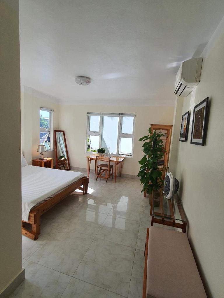 2Stones Cát Bà Homestay