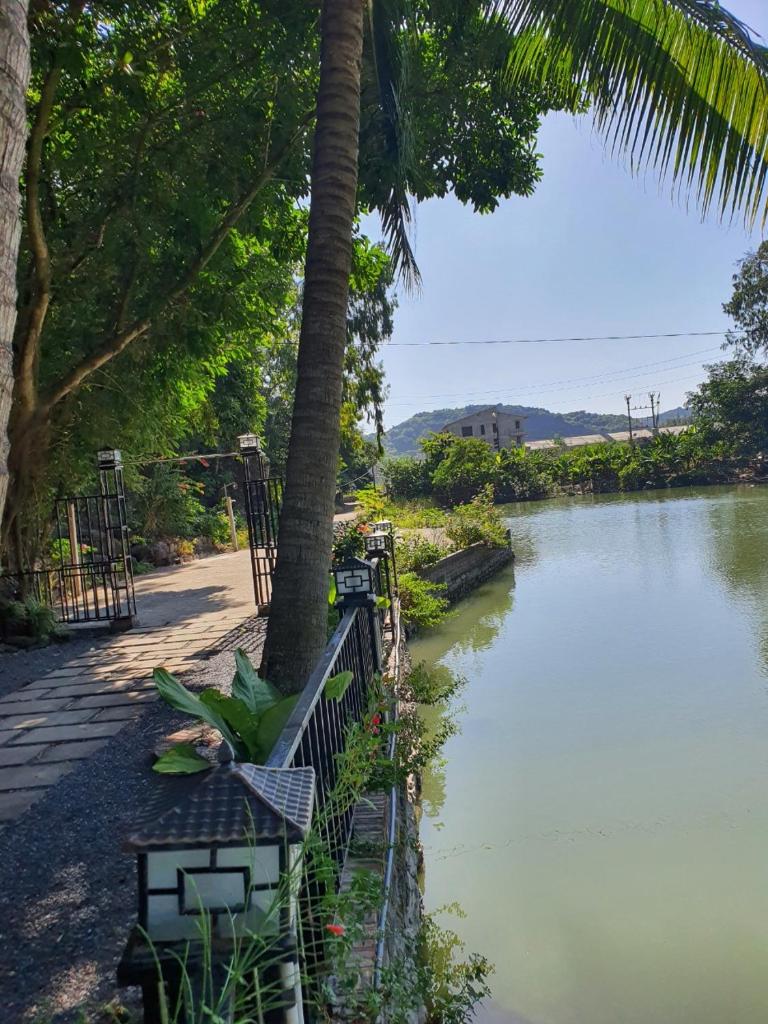 2Stones Cát Bà Homestay