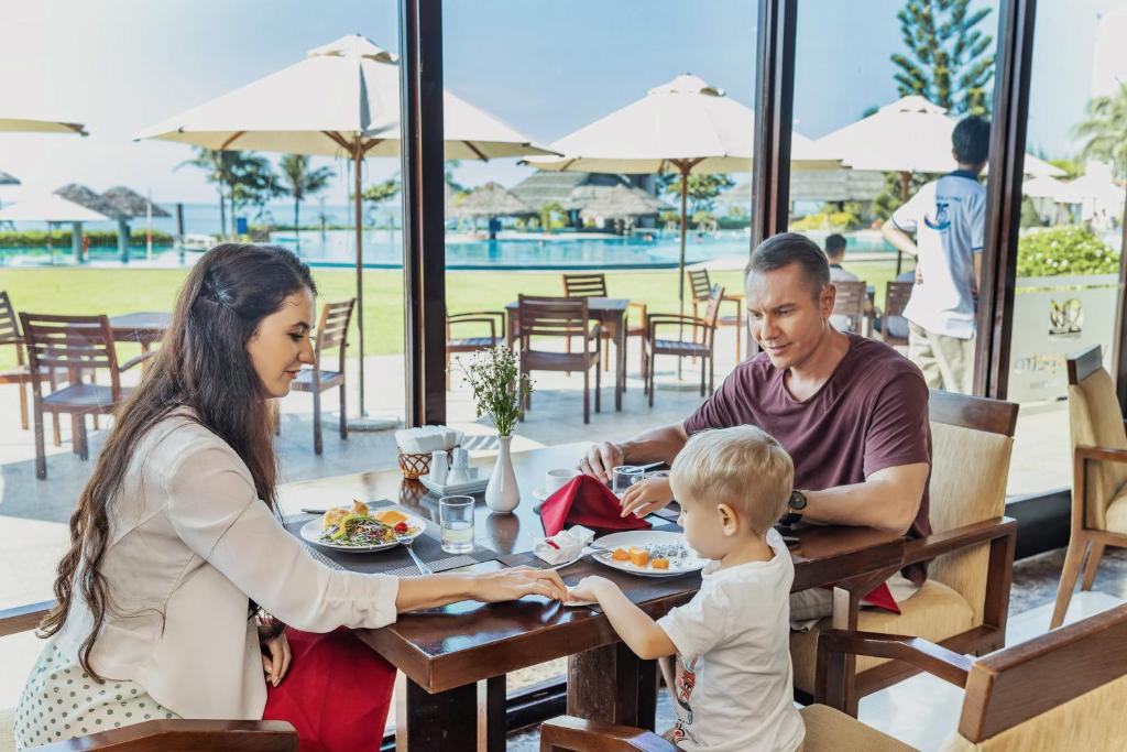 Vietsovpetro Ho Tram Beach Resort & Spa