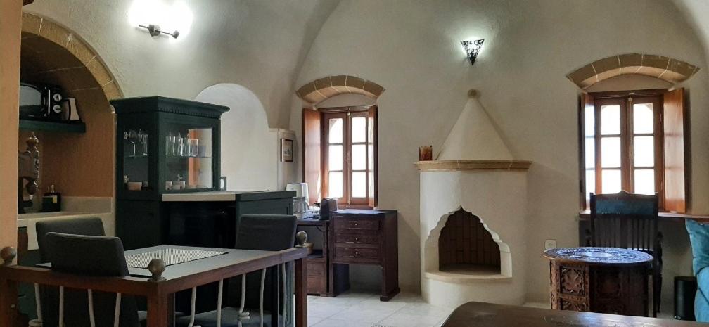 MONOVASIA SUITES Tholos Hammam 1