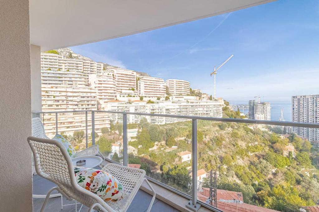 Superb new 2-room apartment -parking border Monaco 2