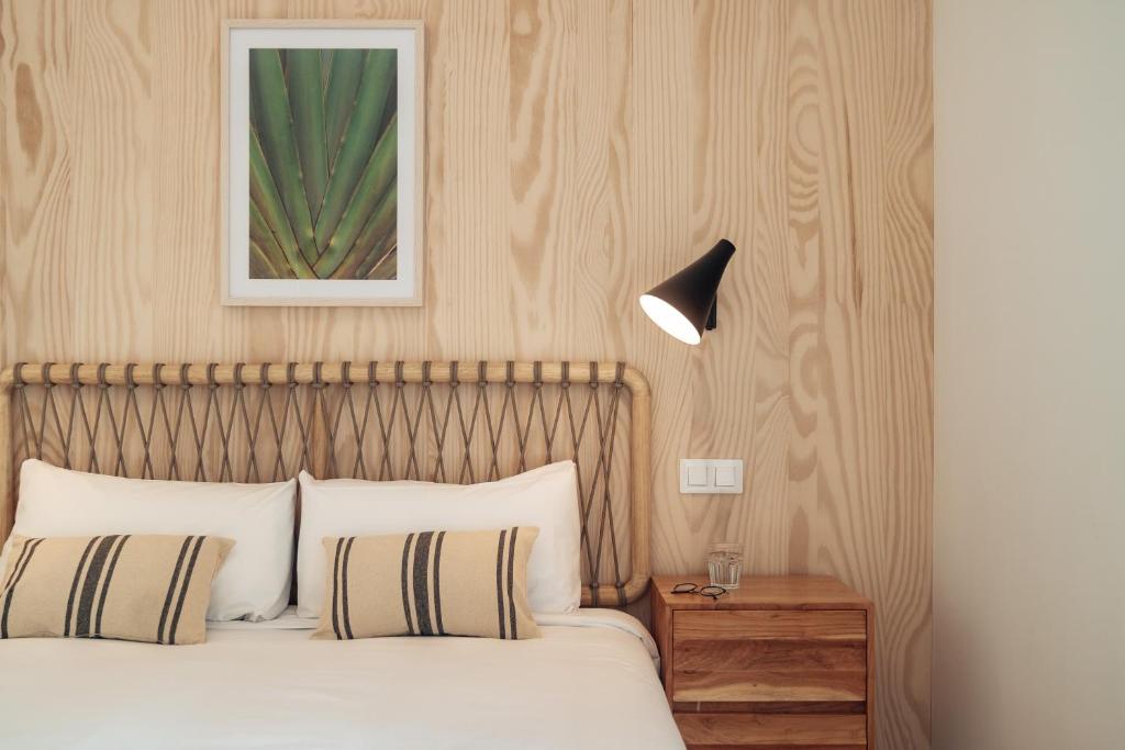 Los Olivos Apartments by Olala Homes 7