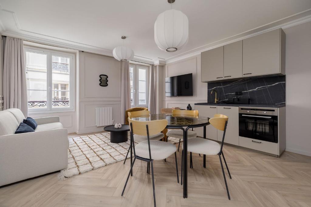 PoeticStay - Saint Lazare 6