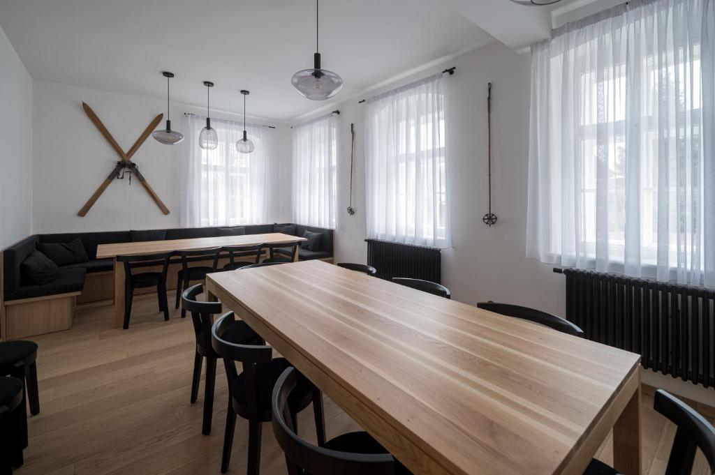 Stará škola - Alte Schule, Loučná 7