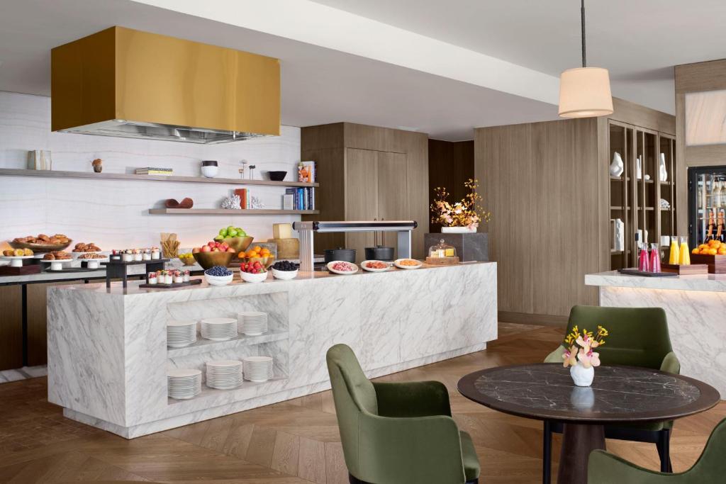 The Ritz-Carlton, Melbourne Image