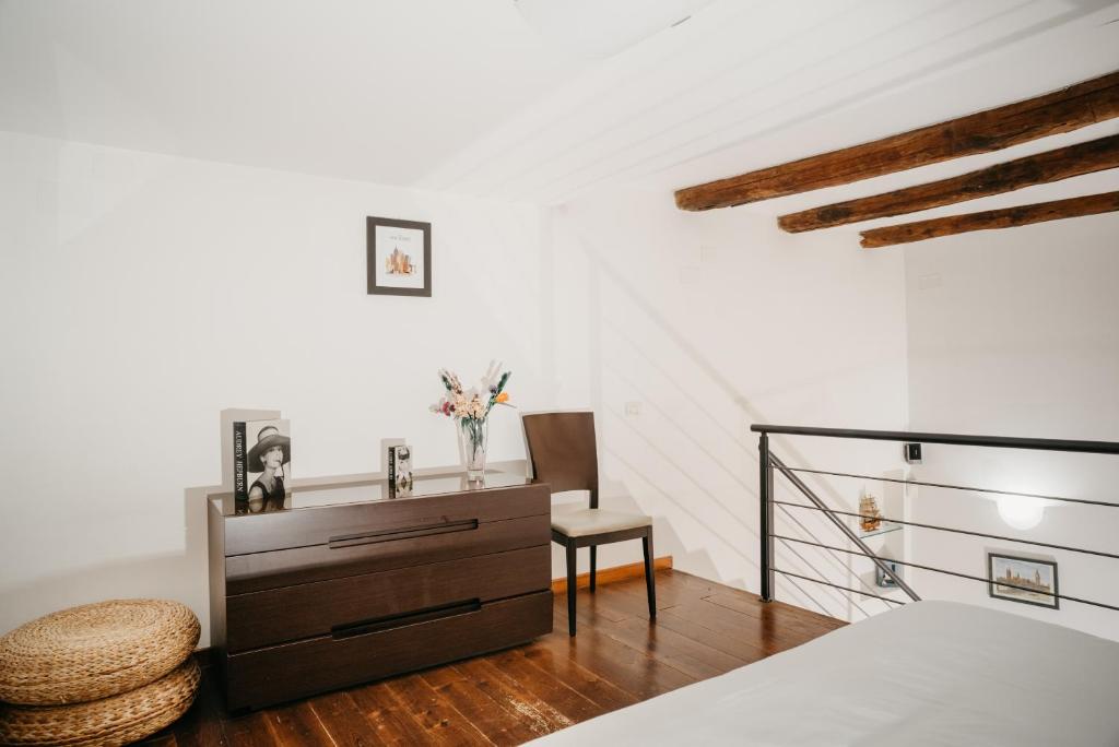 La Casa dell' Avvocato - Centro 7