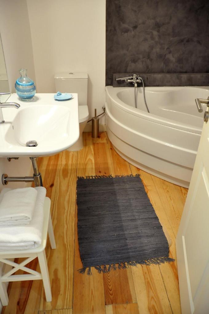 Marques Classy Apartment by be@home 8