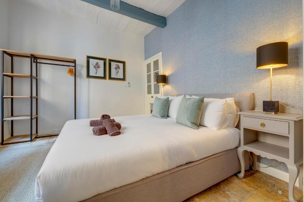 Charming Maltese Townhouse in Senglea 7