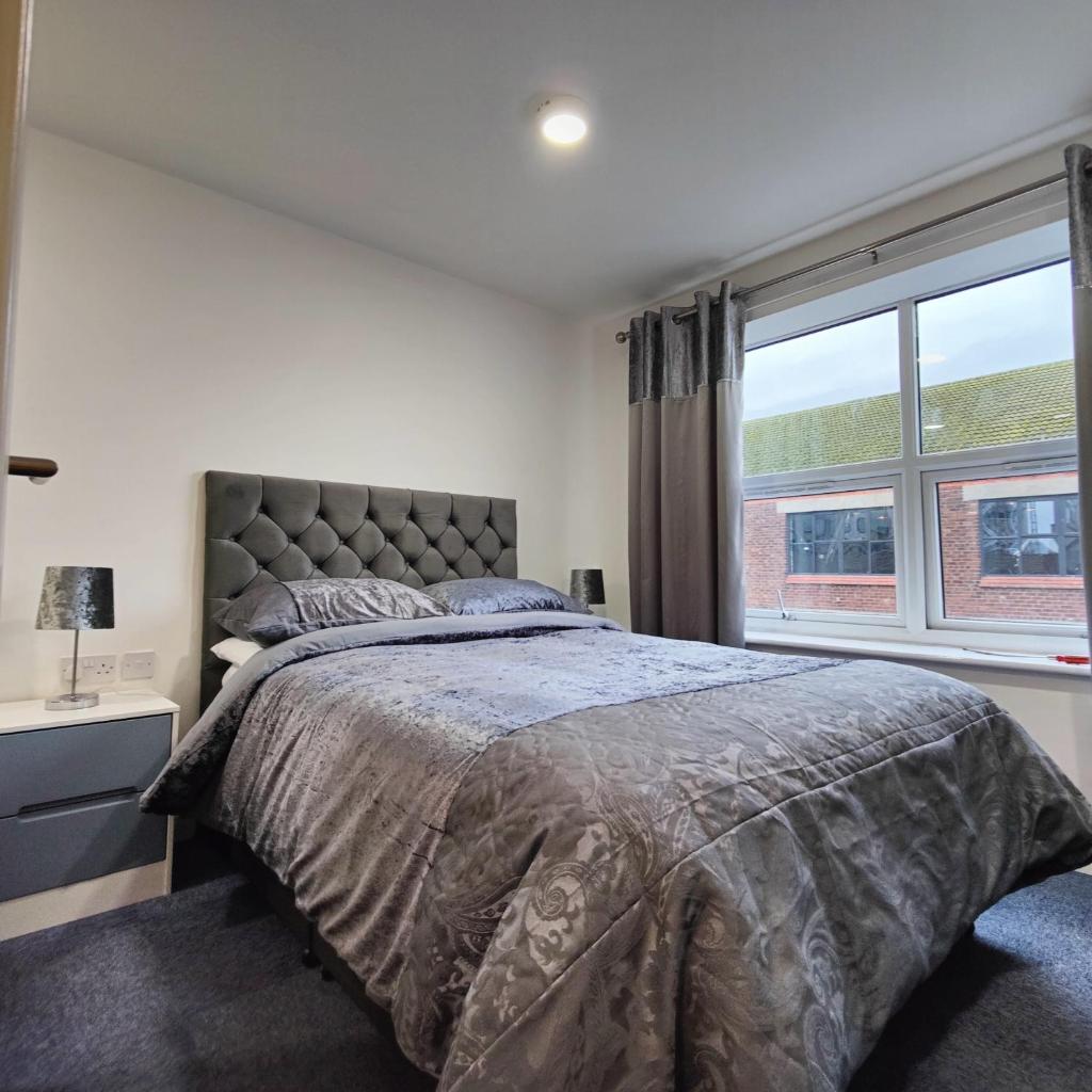 Liverpool Stays - Kempston Court Image