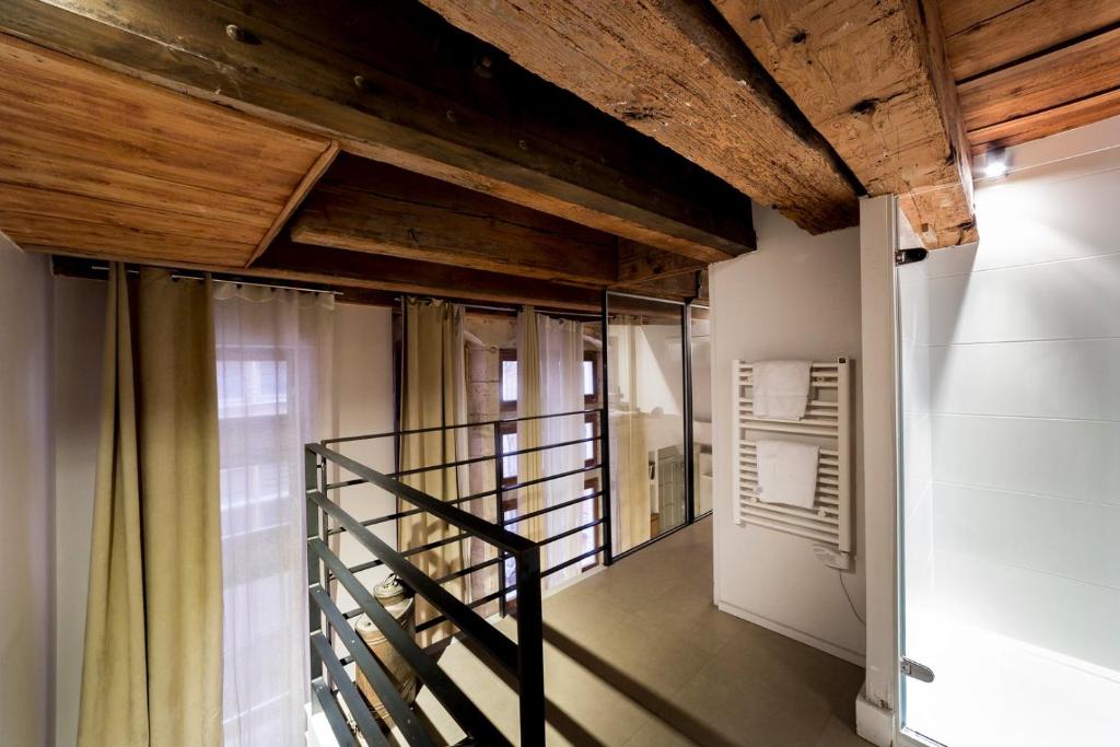 All in Lyon | Duplex design Vieux Lyon 6