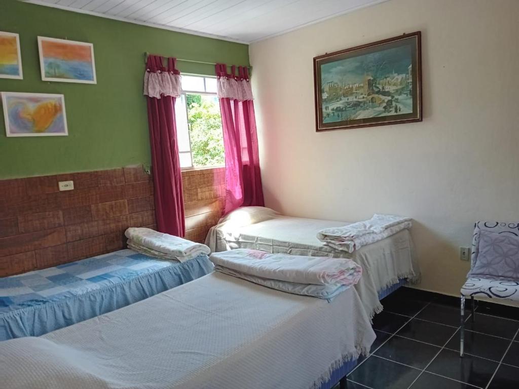 Casa Delicia em Passa Quatro Até 6 pessoas 2