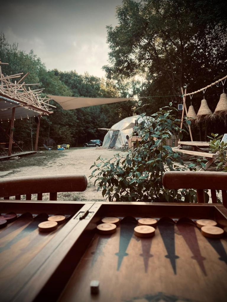 Photo de la galerie de l'établissement Le Travers Ajoux - Camping Gîte Évènement, à Ajoux