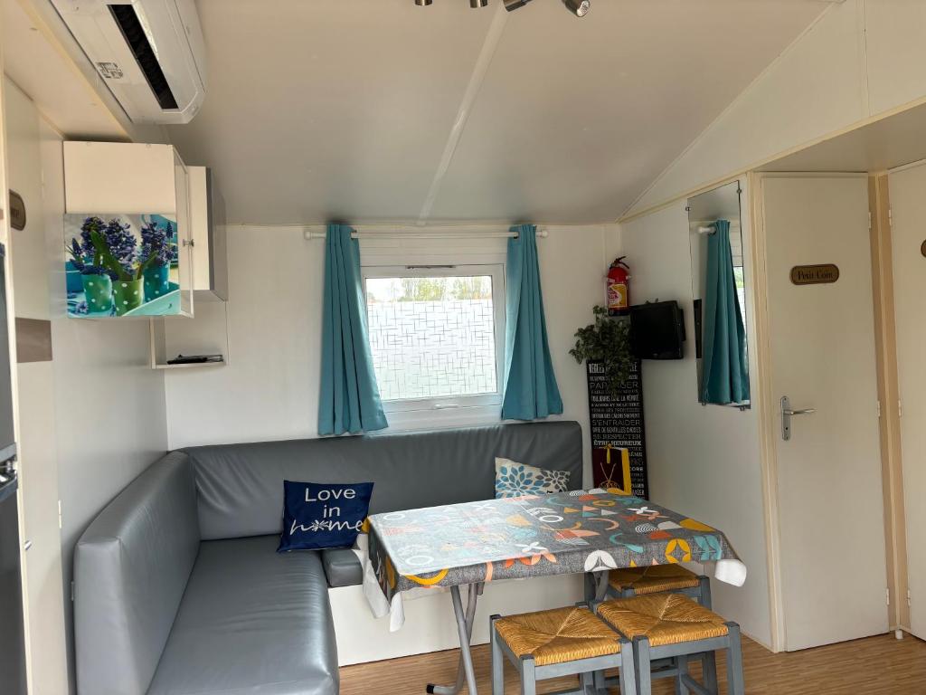 Photo de la galerie de l'établissement camping les salins de la gardiole, à Vic-la-Gardiole 2 autres photos