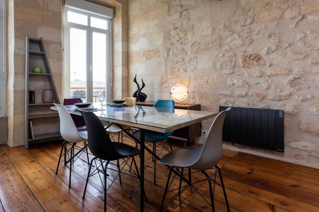 Jennys-Getaways Sunny Apartment Close Cité du Vin 8