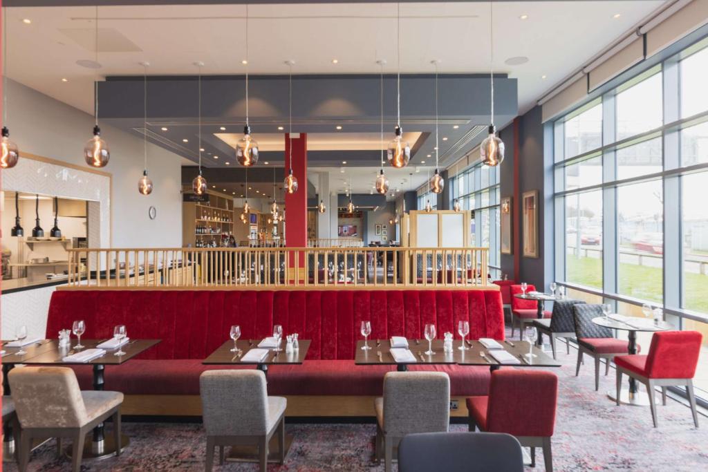 Hilton Garden Inn Birmingham Airport Uk Image