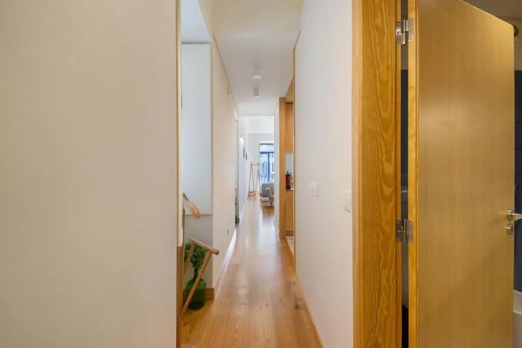 Apartamento no Canal no Centro de Aveiro Localização Premium & Zona Animada 8