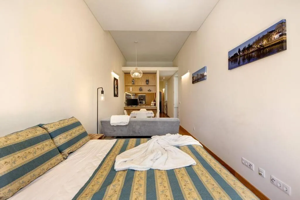Apartamento no Canal no Centro de Aveiro Localização Premium & Zona Animada 5