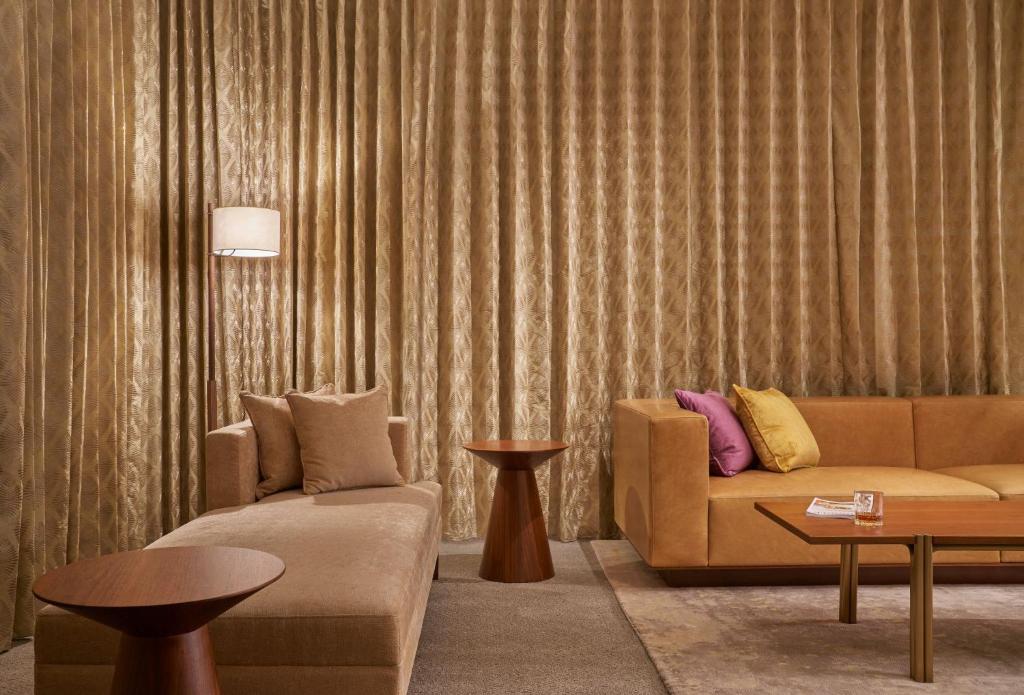 21c Museum Hotel Kansas City Image