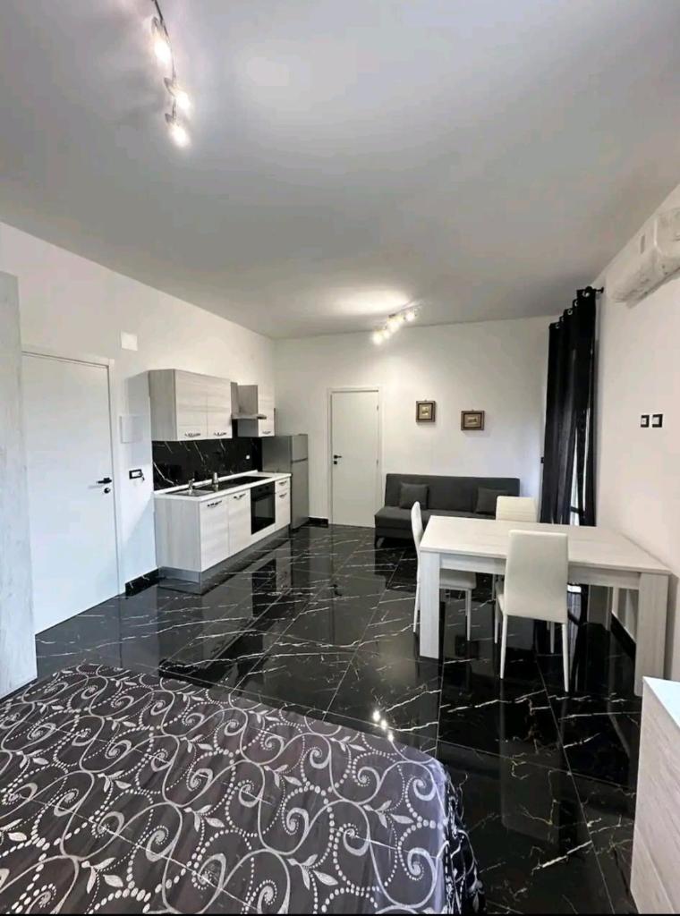 Dyo Adelfia, elegante "open space" vista mare 4
