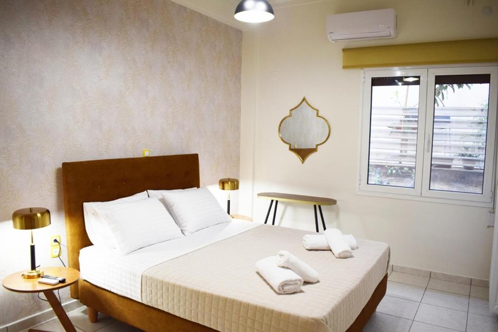 NAMA -Central vacation rental with free parking only 900m far from Venetian Port and beach! 2