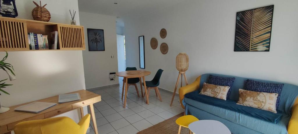 Superbe cocon 3 étoiles -plein sud- parking- proche village et plages 3