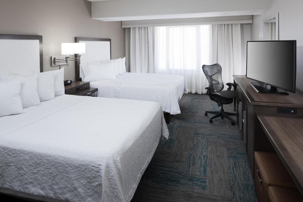 Hampton Inn St Louis- at the Arch Image