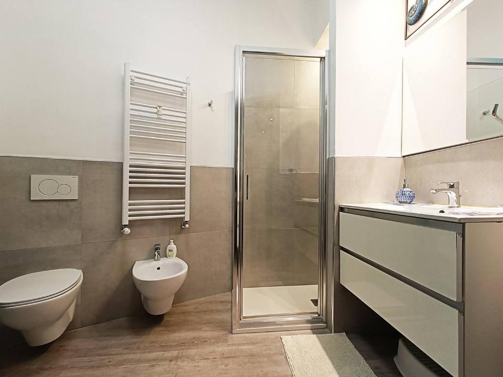 Genova Center Apartment - San Martino 8