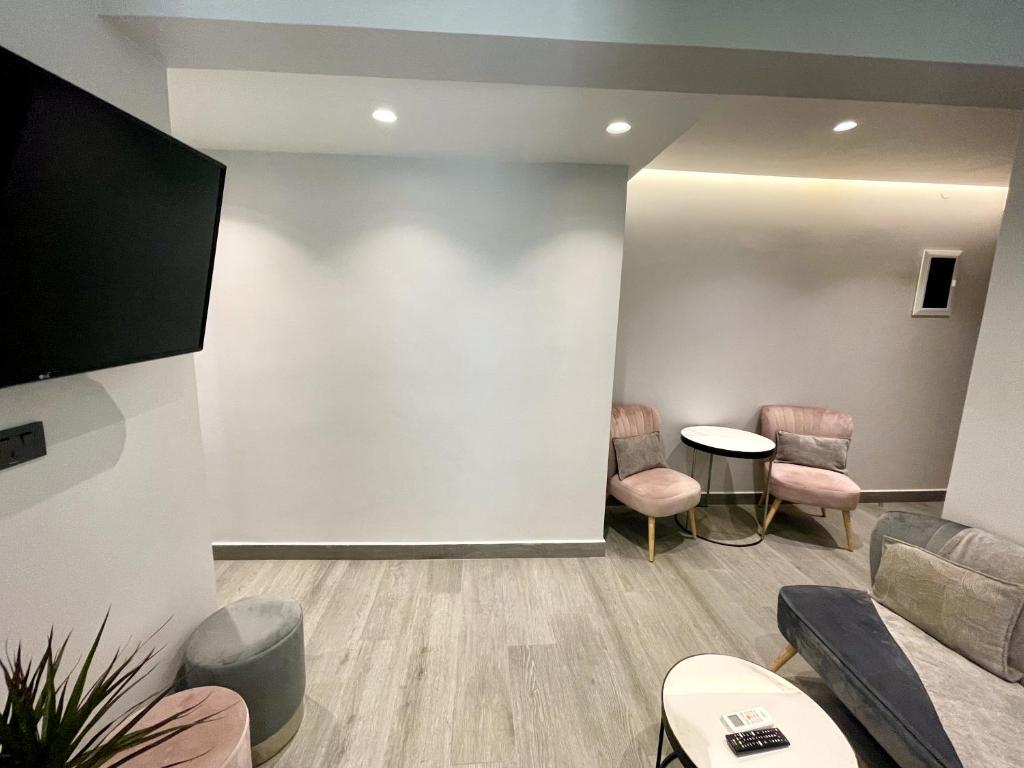 Aelia Urban Suite 3