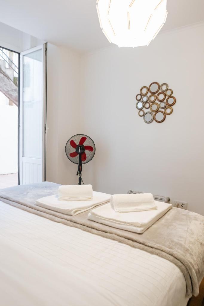 Diogo's Alcântara Apartment II by Mycelia 4