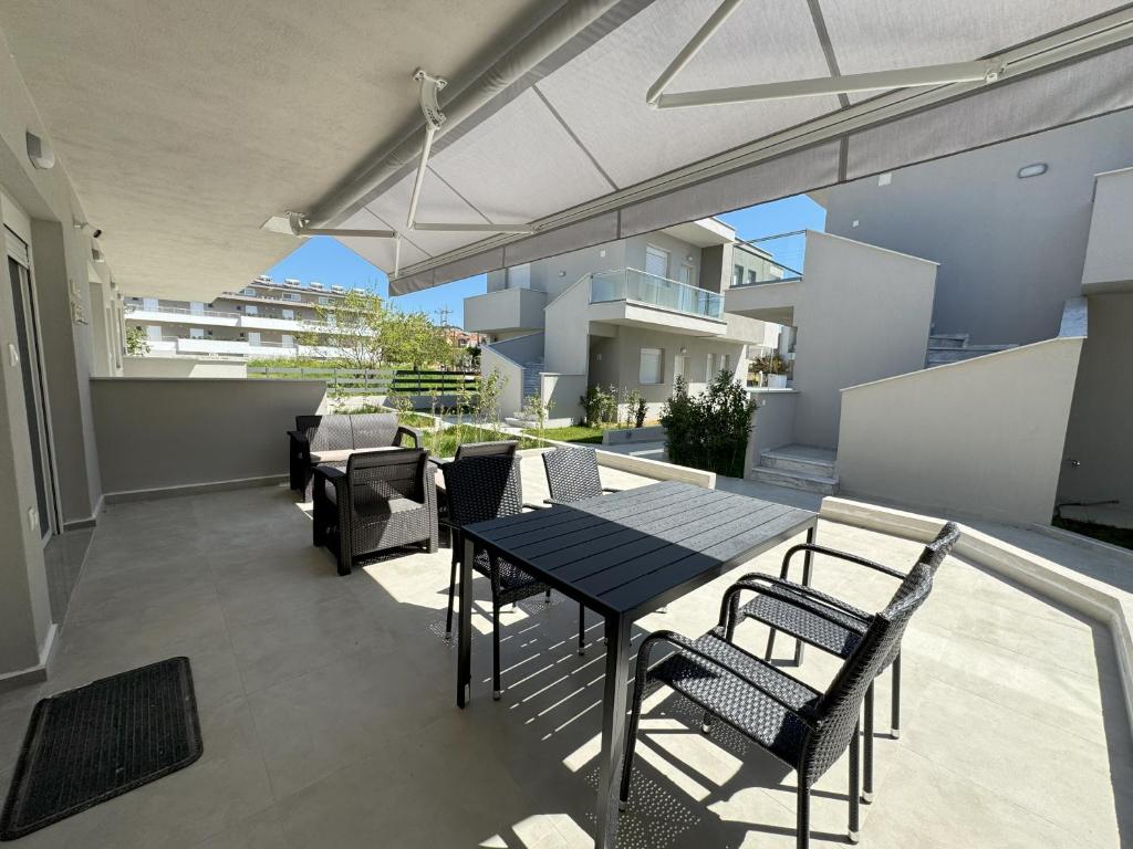 Nikiti Sunrise Apartments 3