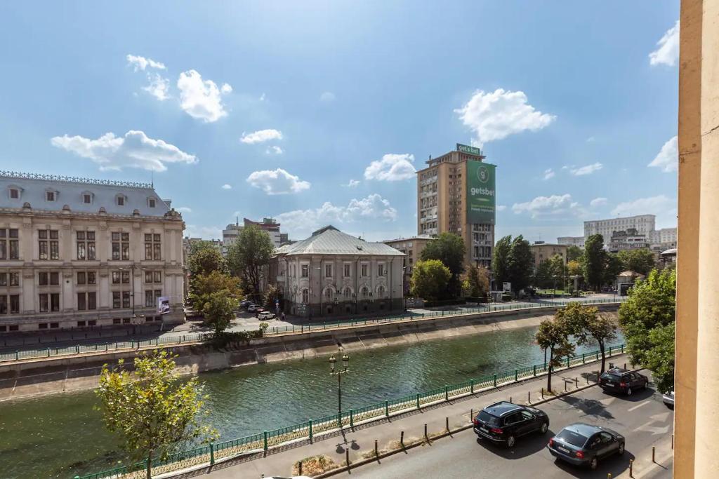 AIASTAY Bucharest River Apartments 2