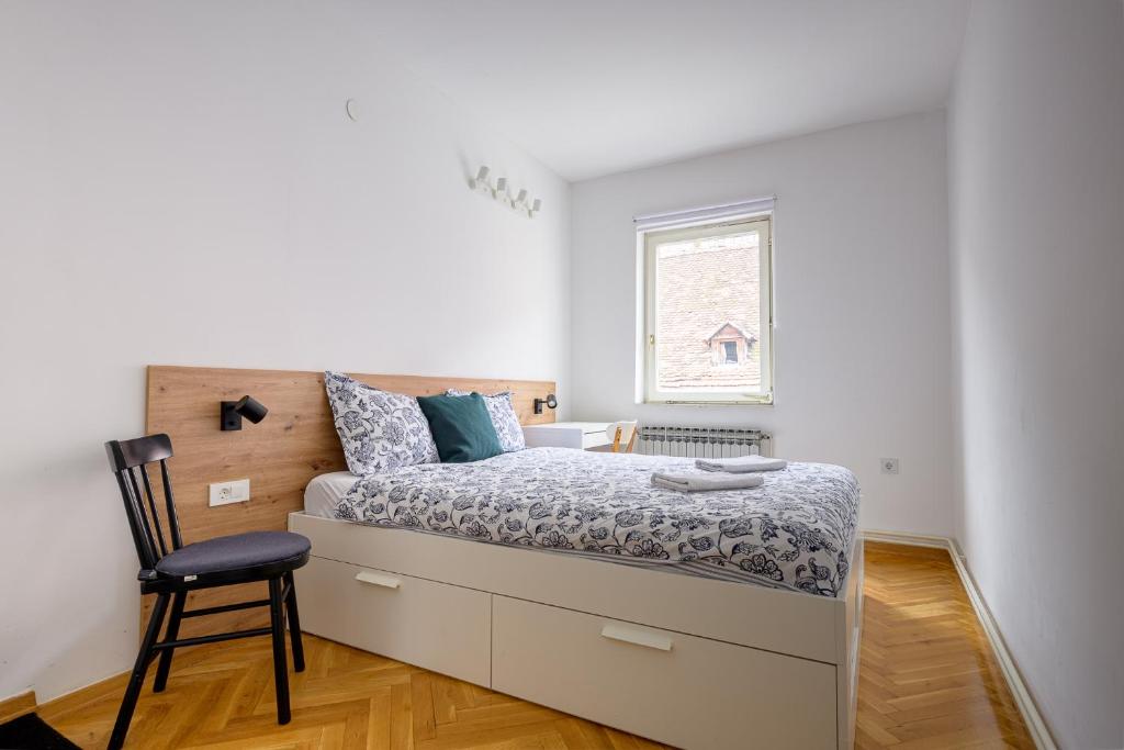 Upper Town Apartments and Rooms 7