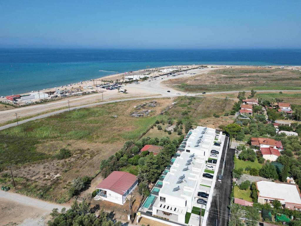 Serene Villas Halkidiki - Cfront private pool 1