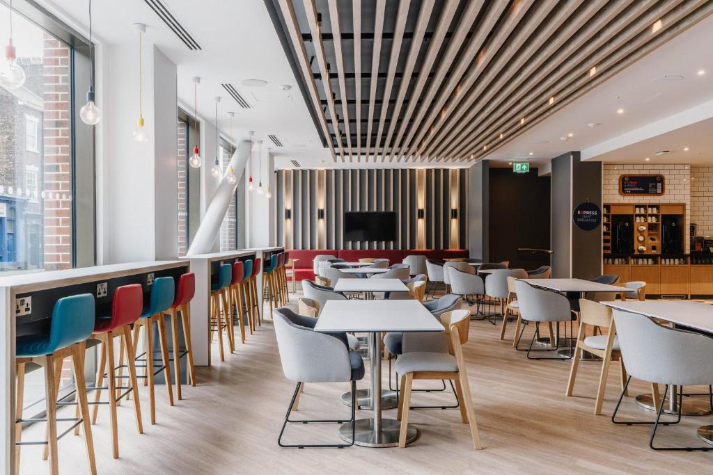 Holiday Inn Express Liverpool - Central, an IHG Hotel Image