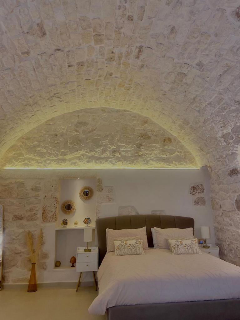 Eureka luxury room 7