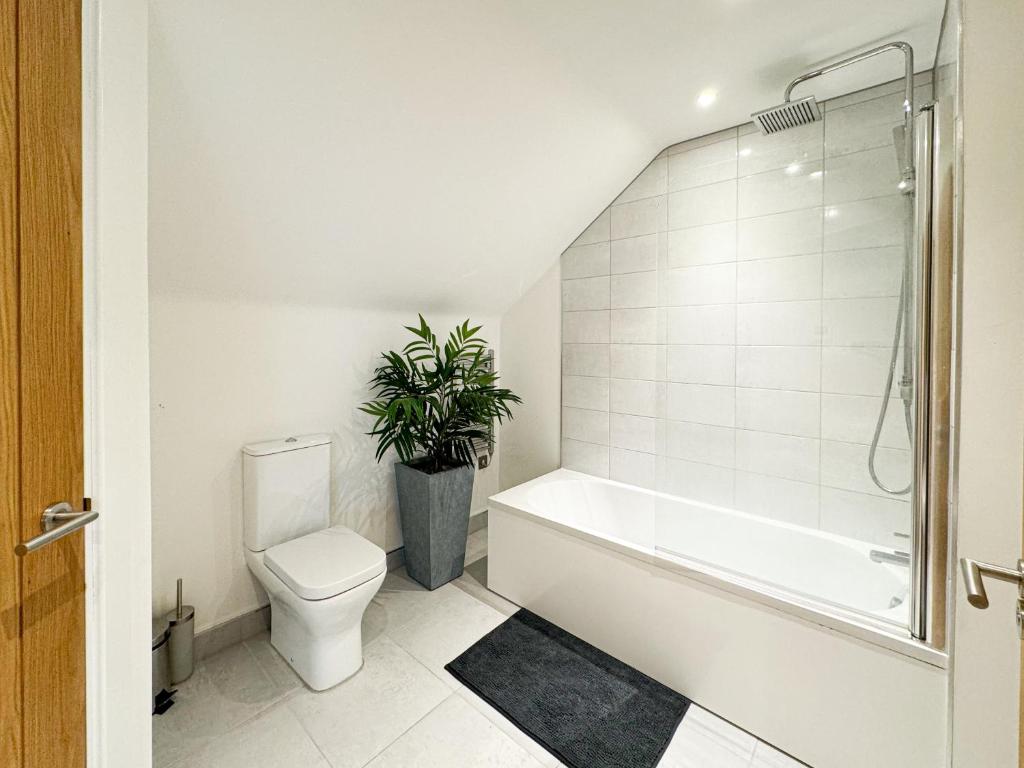St Johns 3BR Penthouse By Furnished Accommodation - York City Centre - Next To York Minster - Free Parking 8
