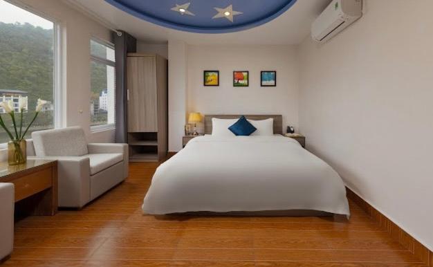 CatBa CenTral Hotel