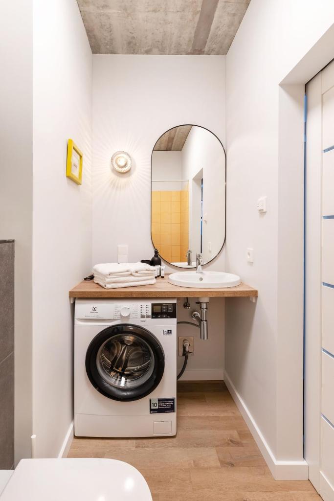 #stayhere - Brand New Colourful Studio close to Shopping Malls 5