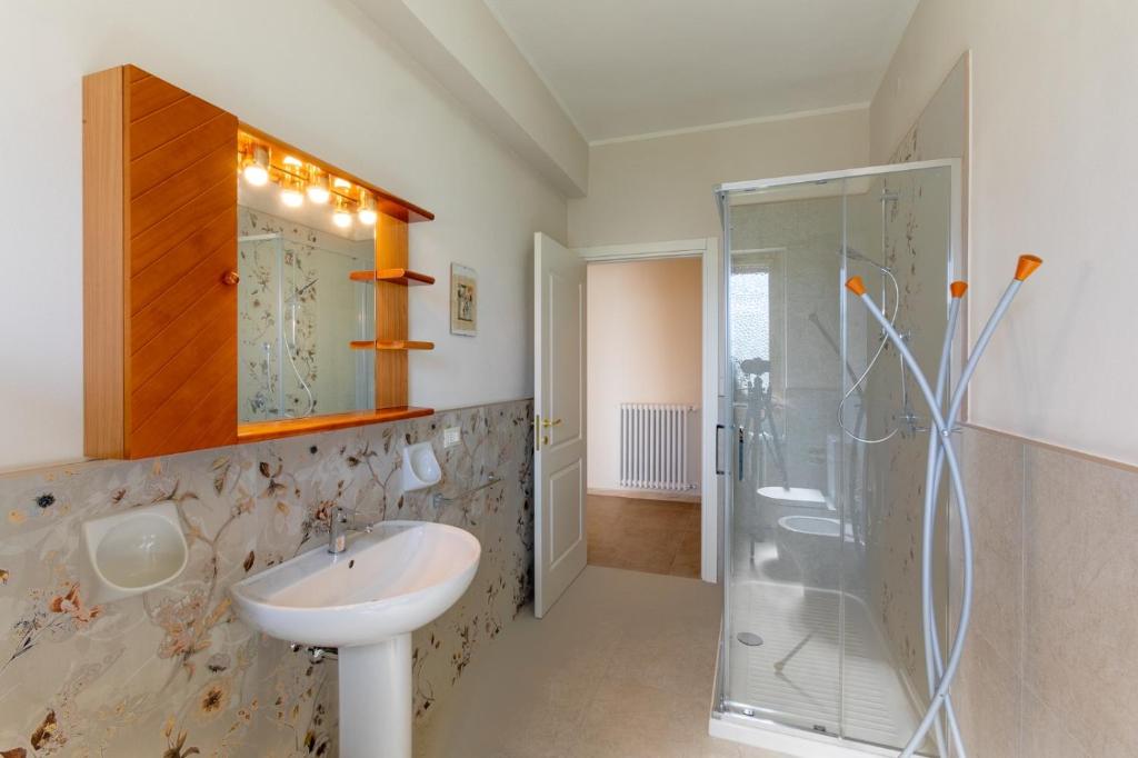 Charme Montecatini Villa 8