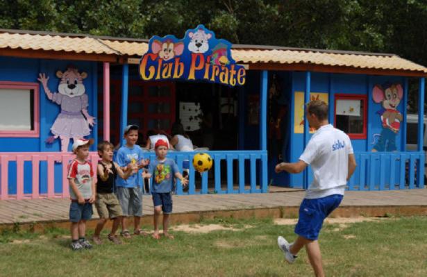 Photo de la galerie de l'établissement Mobil home les sables du midi 4 étoiles, à Valras-Plage