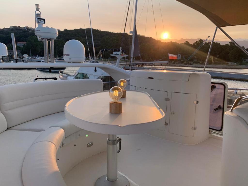 Photo de la galerie de l'établissement Yacht le Yauta Porto Vecchio, à Porto-Vecchio