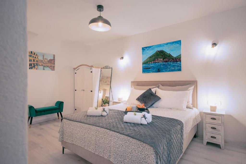 The Renaissance - ZF Hvar 4
