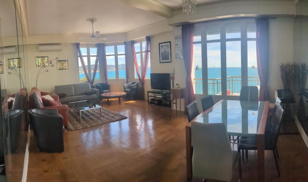 LE MIRAGE, SEA FRONT view, 3 bedrooms, 100m 5