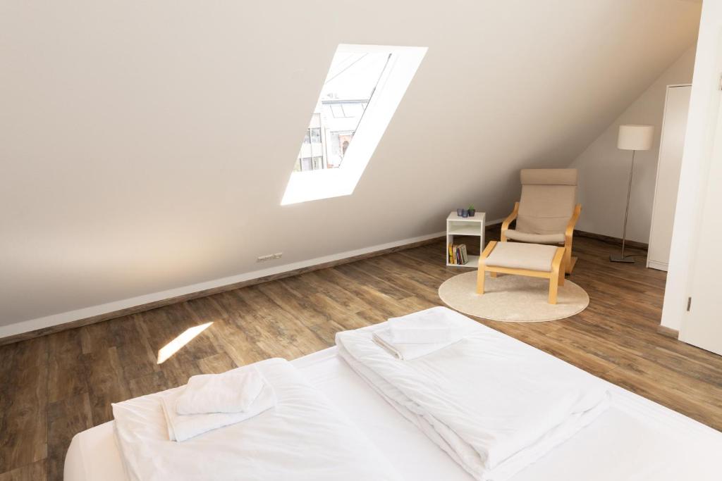BeMyGuest - 3 Zimmer Maisonette - Zentral - Klimaanlage - Aufzug 8