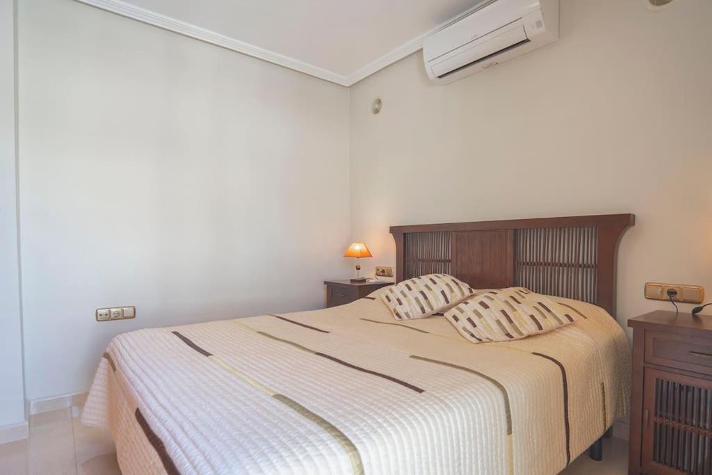 Fantastic town house in Lomas de Cabo Roig 6