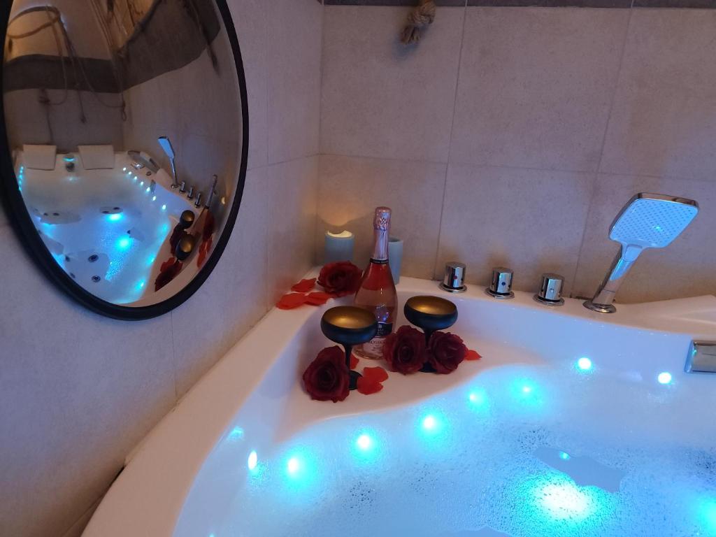 JACUZZI & SAUNA Apartament Gdańsk nad morzem 4