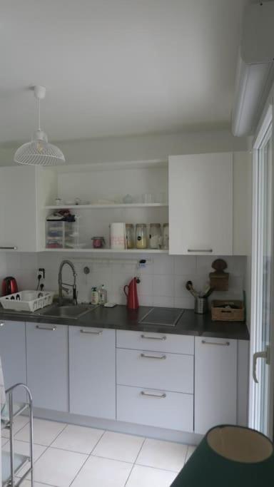 Appartement confortable calme avec terrasse proche métro - accueil personnel 4