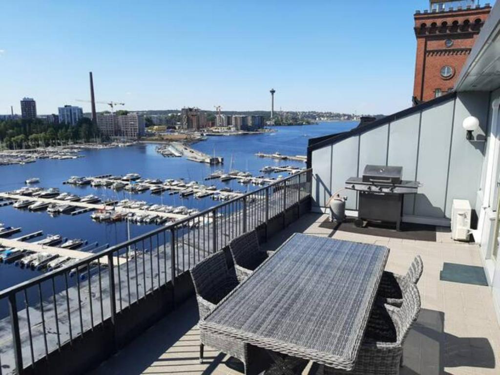 Lapinniemen kattohuoneistot Tampereella 8