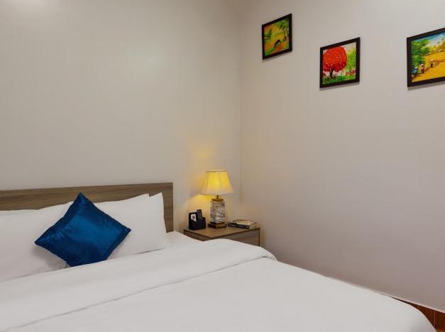 CatBa CenTral Hotel