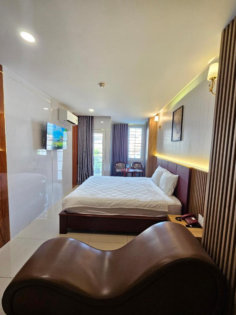 ABC HOTEL BÌNH TÂN